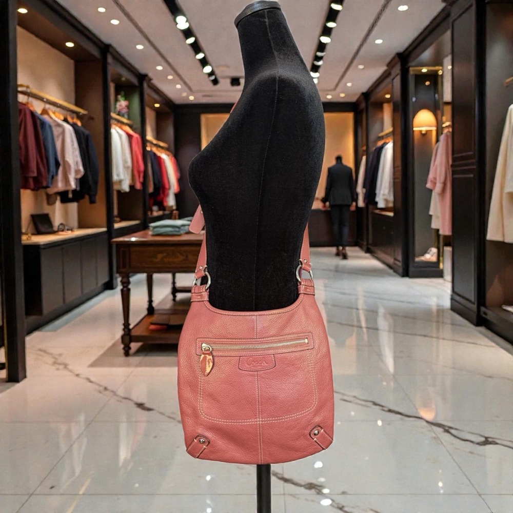 Coach Penelope Hippie Crossbody Bag in Mauve (A559)